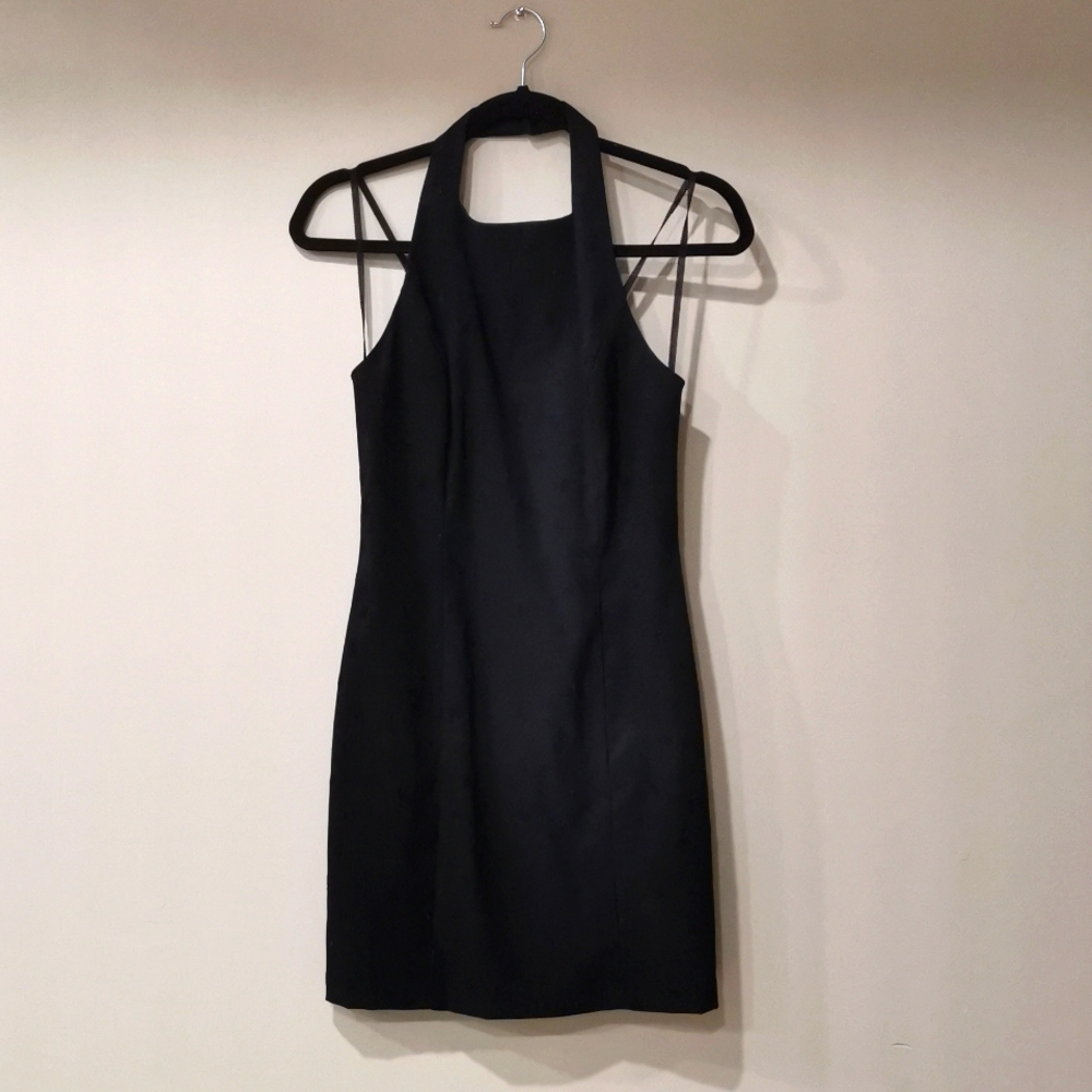 Be Smart | Little Black Halter Dress
